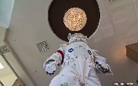 Космонтавт стал талисманом открытия Центра сопровождения клиентских операций «БПС-Сбербанка», поскольку событие происходило в День космонавтики