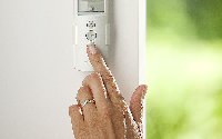 Теперь рулонные шторы подчиняются интеллектуальной системе 